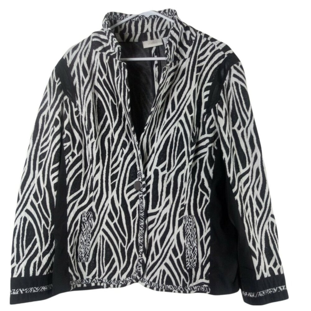 Chicos Jacket Womens L 3 Zebra Print Art to Wear Black White Textured Blazer